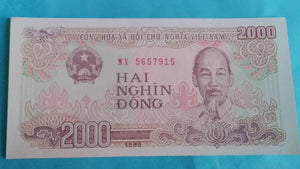 Vietnam 2000 Dong 1988 Unc
